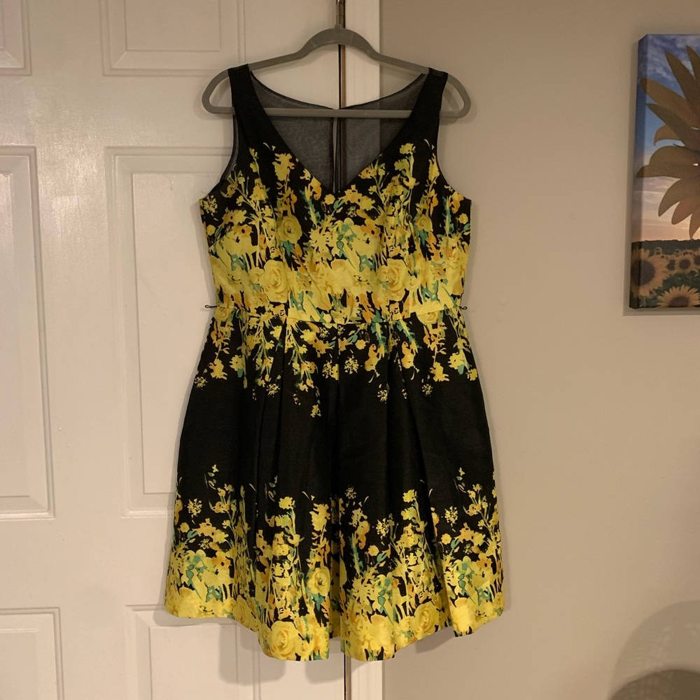 Danny & Nicole Floral Semi-Formal Dress (12)